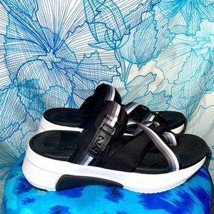 Mark Nason Womens Modern Joggers Shoe